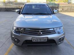 MITSUBISHI - L200 TRITON - 2014/2015 - Cinza - R$ 114.800,00