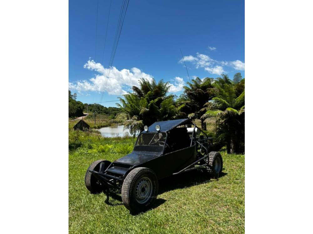 VOLKSWAGEN - GAIOLA - 2000/2000 - Preta - R$ 12.500,00