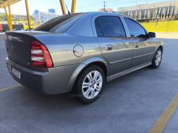 CHEVROLET - ASTRA - 2003/2004 - Cinza - R$ 24.800,00