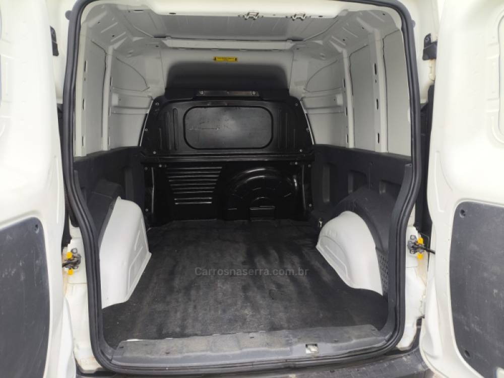 FIAT - FIORINO - 2023/2024 - Branca - R$ 92.800,00