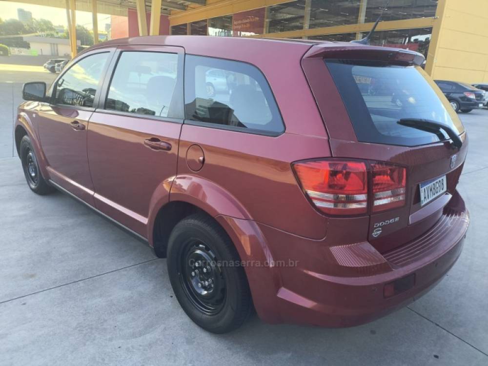 DODGE - JOURNEY - 2010/2010 - Vermelha - R$ 38.800,00