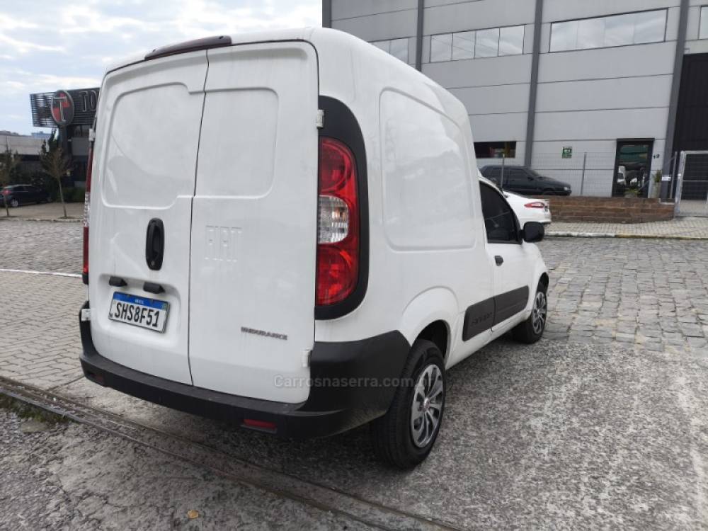 FIAT - FIORINO - 2023/2024 - Branca - R$ 92.800,00