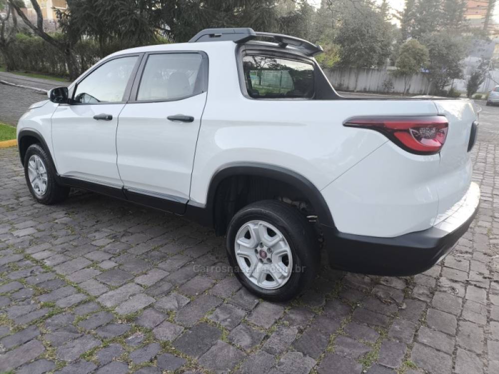 FIAT - TORO - 2018/2019 - Branca - R$ 76.800,00
