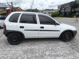 CHEVROLET - CORSA - 1998/1999 - Branca - R$ 12.800,00