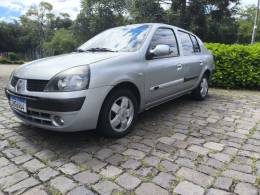 RENAULT - CLIO - 2004/2005 - Prata - R$ 14.800,00