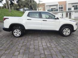 FIAT - TORO - 2018/2019 - Branca - R$ 76.800,00